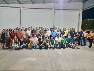 Imagem da notícia Comerciantes de Pedro Gomes recebem orientações de como vender para a Prefeitura